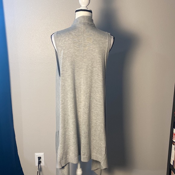 Banana Republic Gray Draped Cardigan Vest Duster sz M - Picture 4 of 8